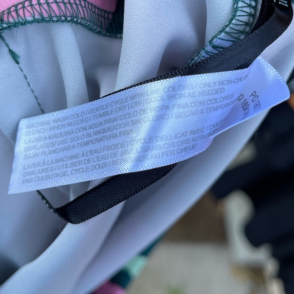 ELOQUII women’s plus pencil skirt size 22, vertical stripe multicolored pattern - Picture 4 of 7